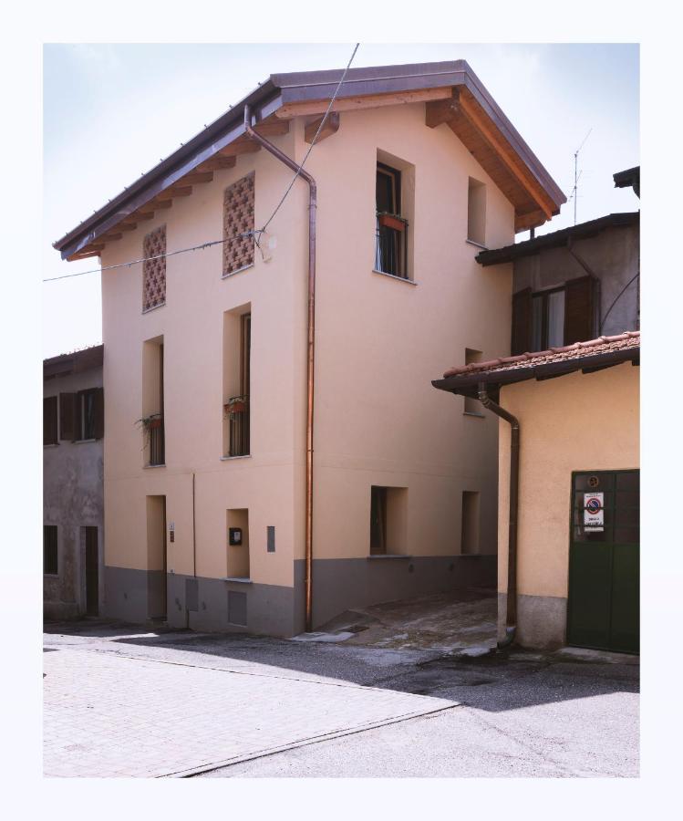 Al Salto Del Gatto Bed and Breakfast Schianno Εξωτερικό φωτογραφία