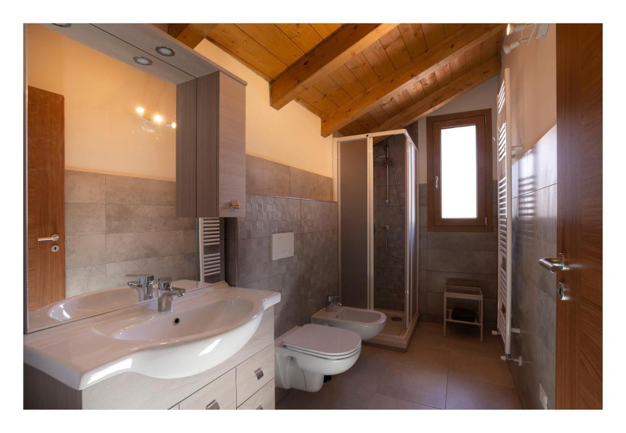 Al Salto Del Gatto Bed and Breakfast Schianno Εξωτερικό φωτογραφία